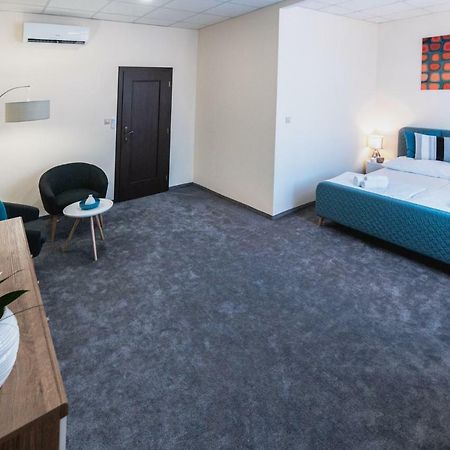Apartmany Na Baste Левіце Екстер'єр фото